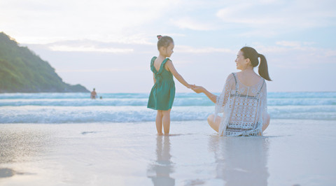 海边的母女